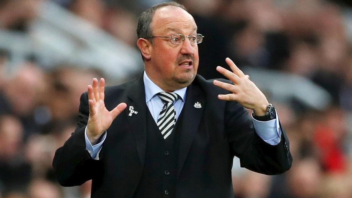 泰晤士报：大连一方有意用1200万镑年薪邀请贝尼特斯