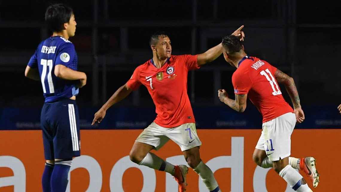 桑切斯美洲杯首战进球遭调侃：在<a href=https://www.310bf.com/tags-%E6%9B%BC%E8%81%94-0.html target=_blank class=infotextkey>曼联</a>一赛季也进这数