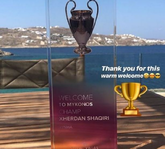 意外惊喜？沙奇里度假时收获神秘礼物