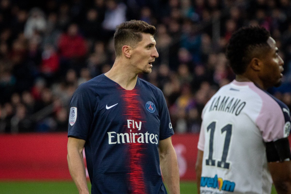 法媒：阿尔维斯离开<a href=https://www.310bf.com/tags-%E5%B7%B4%E9%BB%8E-0.html target=_blank class=infotextkey>巴黎</a>，默尼耶可能跟球队续约