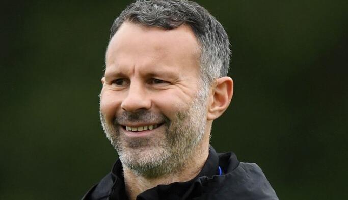 吉格斯入选威尔士体育名人堂，贝尔母校受到表彰