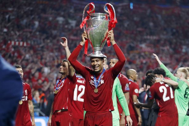 范戴克：为什么不会被过？踢街球助我更好处理1v1场面