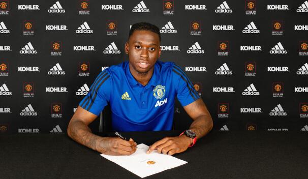 官方：万-比萨卡新赛季将身披29号球衣