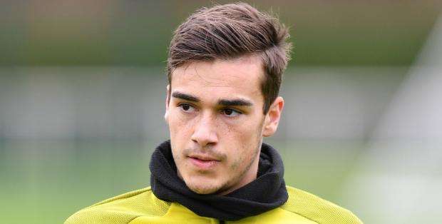 温克斯：已经一个多月没踢球了，很高兴回到热刺参加训练