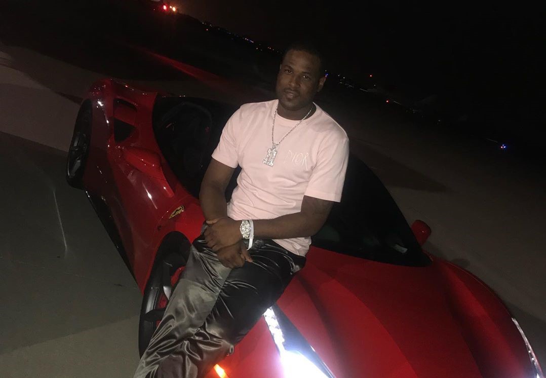 富家子弟！韦特斯更新社交媒体晒出自己的豪车