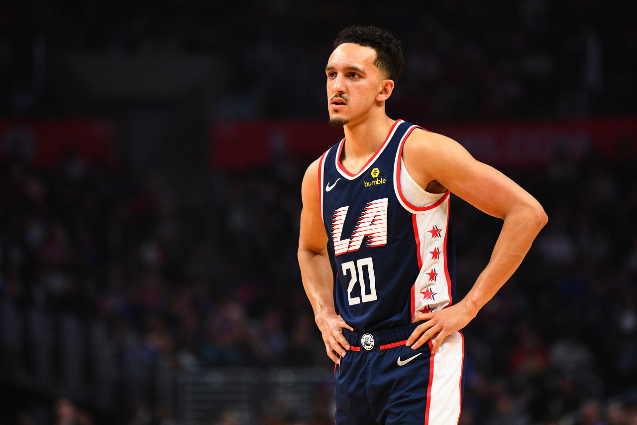 比尔-西蒙斯质疑沙梅特退出陪练队，后者回应：健康第一