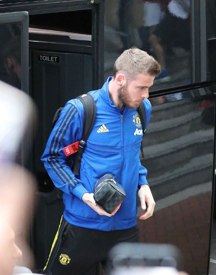 多图流：<a href=https://www.310bf.com/tags-%E6%9B%BC%E8%81%94-0.html target=_blank class=infotextkey>曼联</a>即将迎来新赛季<a href=https://www.310bf.com/tags-%E8%8B%B1%E8%B6%85-0.html target=_blank class=infotextkey>英超</a>首战，赛前球员入住酒店