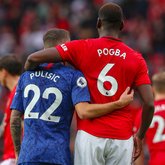 一图流：博格巴安慰普利西奇，欢迎来到英超联赛