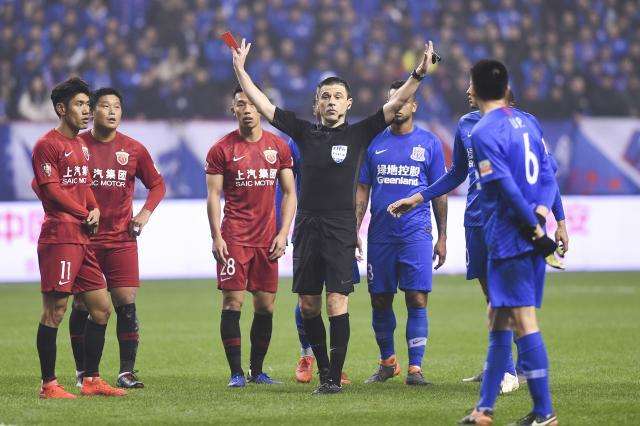 裁判安排:3场均为外籍,马日奇执法上港对泰达