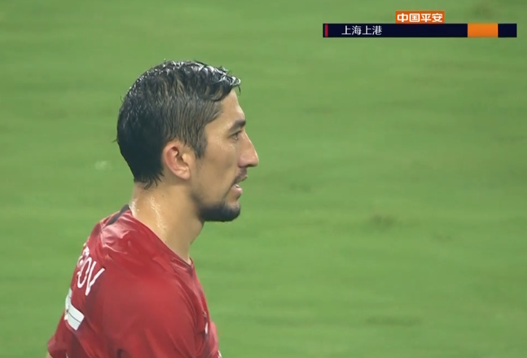 GIF:奥斯卡助攻艾哈挑射破门,上港5-1泰达