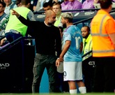 记者：瓜迪奥拉像穆里尼奥那么做得到的就是积极评价