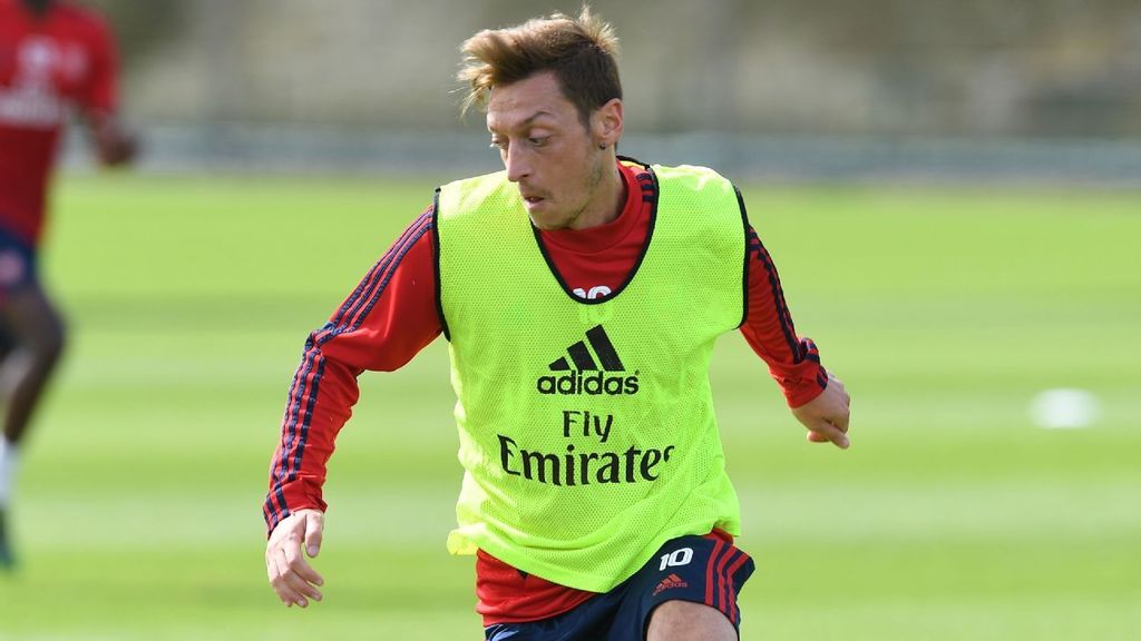 ESPN：大战在即，厄齐尔已于本周三恢复训练