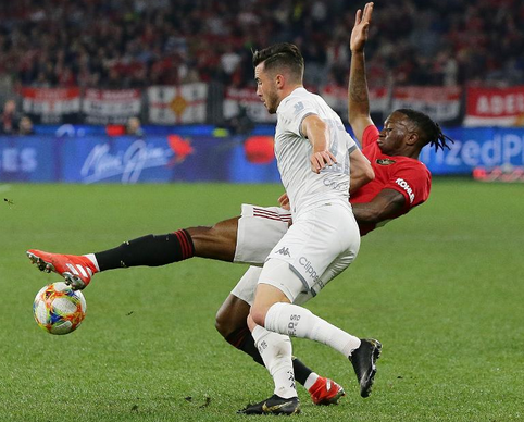 万-比萨卡：我每场比赛都想成为铲断数最多的球员