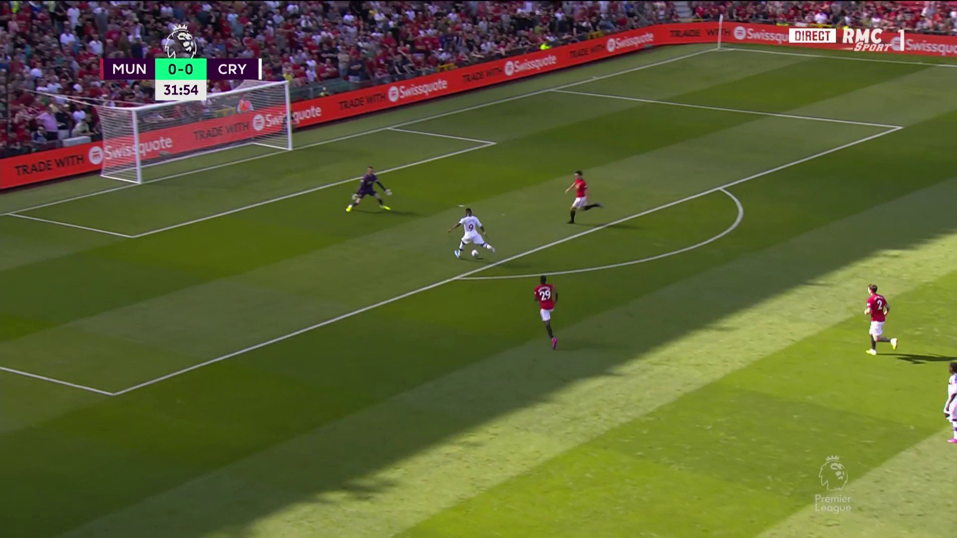 GIF：乔丹-阿尤单刀破门，水晶宫反客为主1-0领先