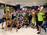 西班牙人2-1埃瓦尔，武磊发全队合影：联赛首胜！