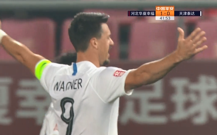 GIF:瓦格纳将功补过头球破门,泰达扳平比分