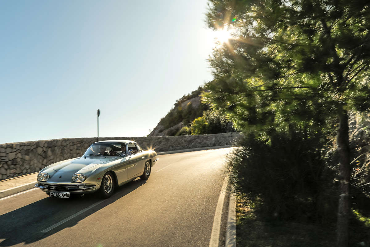 “兰博基尼与设计”经典车大展最佳展品称号花落兰博基尼350 GT