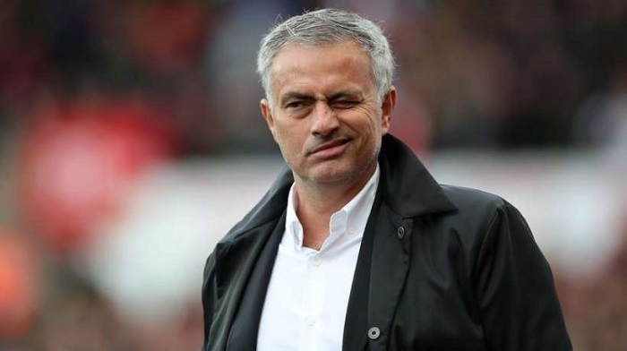 [流言板]多特主管佐尔克谈与穆里尼奥流言:并不考虑换帅