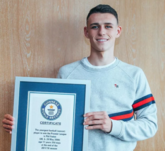 喜提吉尼斯世界纪录！福登是收获英超冠军最年轻的球员