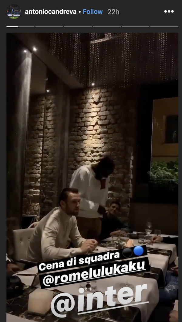 关系好！卢卡库请全队吃日料大餐，感谢队友照顾