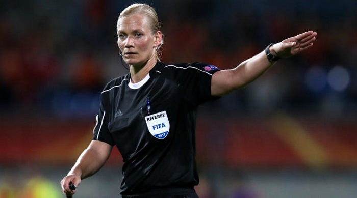 慕尼黑德比在即,德国知名女裁判比比安娜将执法