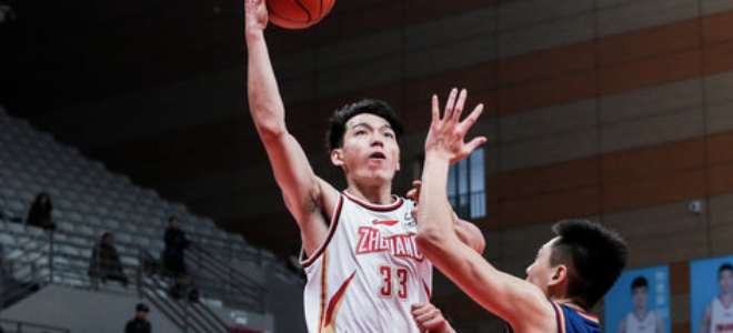 吴前CBA生涯三分球命中数、总助攻数均取得里程碑