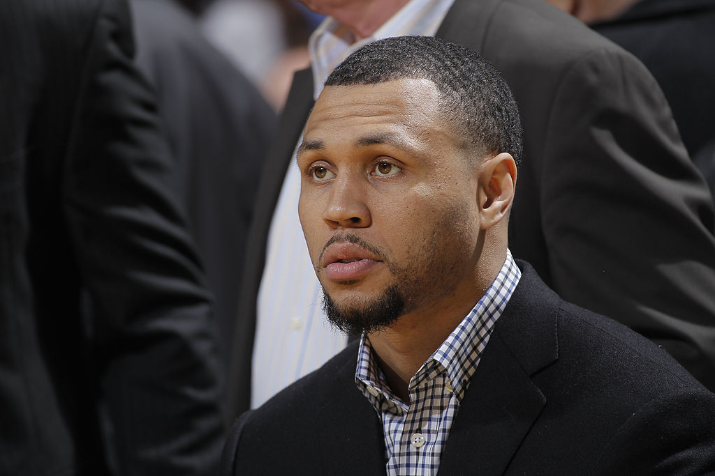 1月17日讯 前nba球员布兰登-罗伊近日接受了采访,谈到了自己退役的