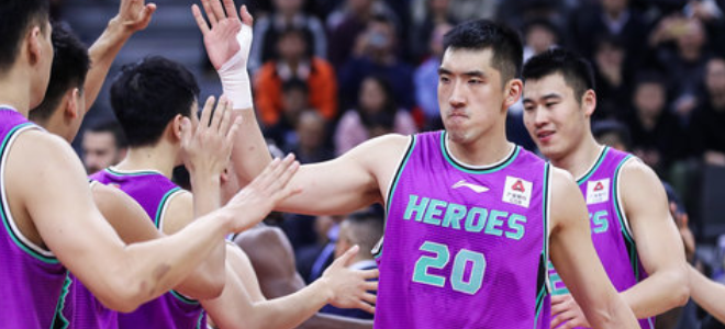 “来了老弟”,山东男篮发布对阵青岛赛前海报