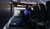 奇妙之旅！小卢卡斯藏在热刺新球场隐蔽处，为球迷送惊喜