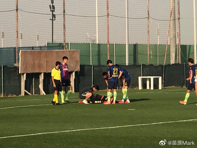 热身：克莱奥王栋破门刘震理伤退，黄海2-3阿联酋球队
