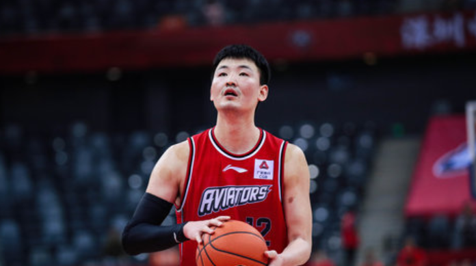 cba公益投篮挑战继续进行,神准顾全帮助深圳暂列榜首