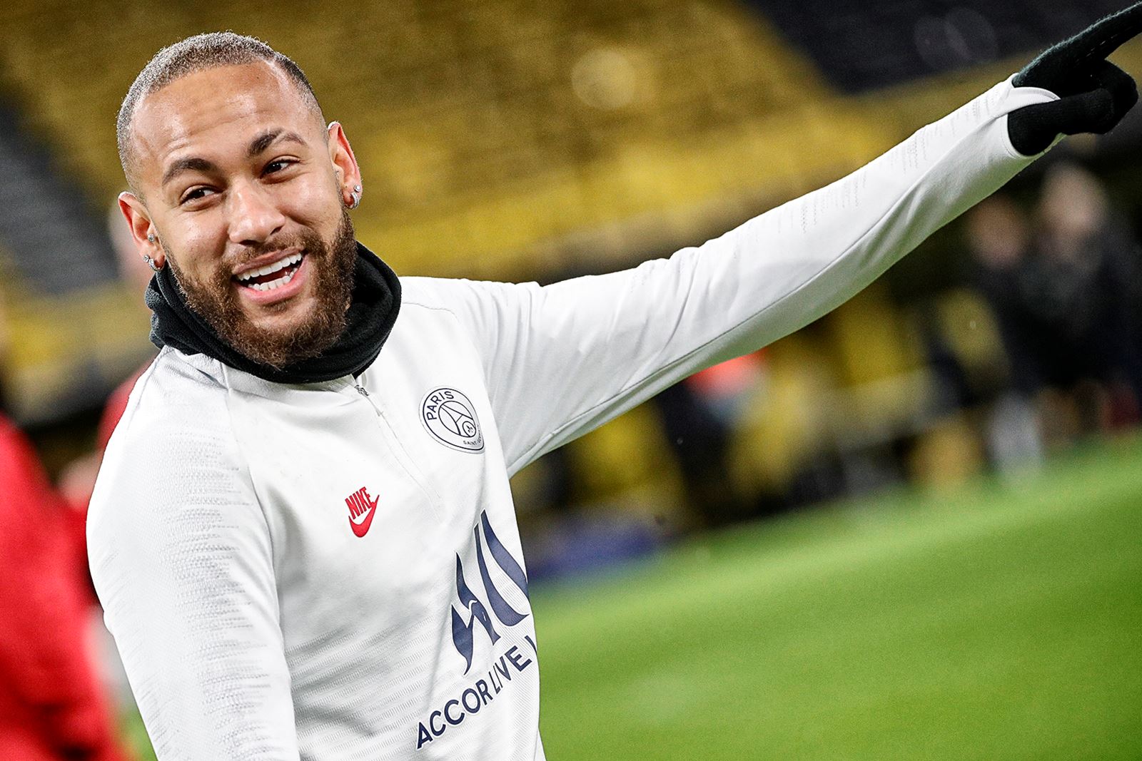 图赫尔:内马尔状态不错,可以出场,他有能力改变比赛