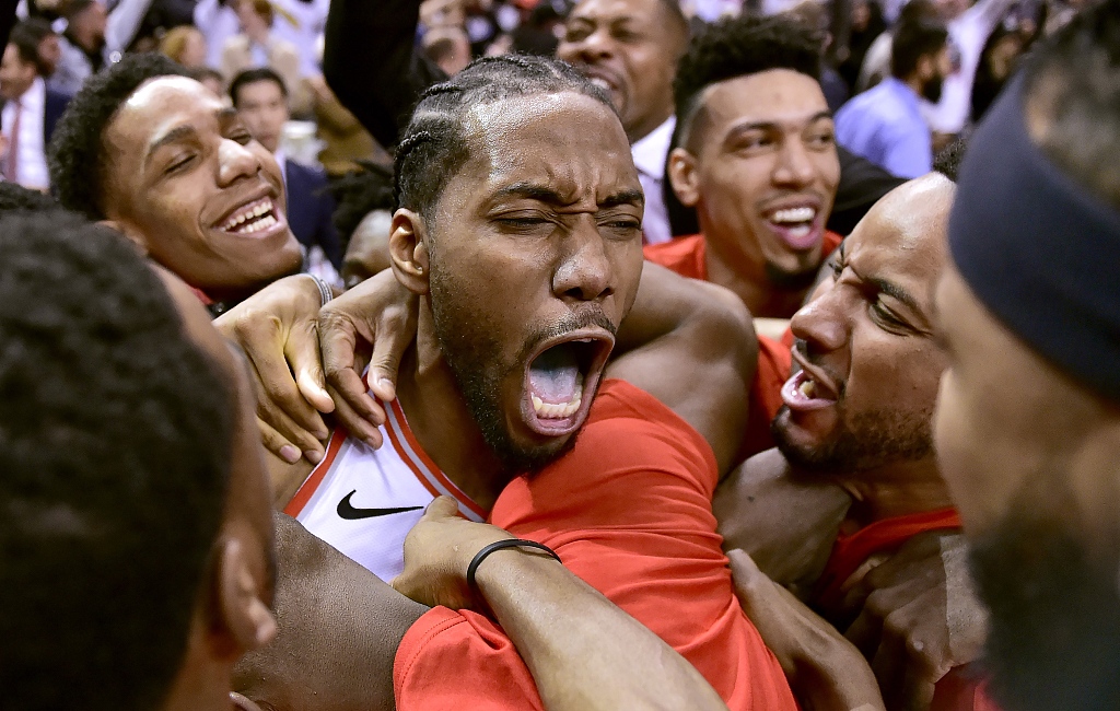 一剑封喉！NBA官方回顾去年东部半决赛伦纳德抢七绝杀