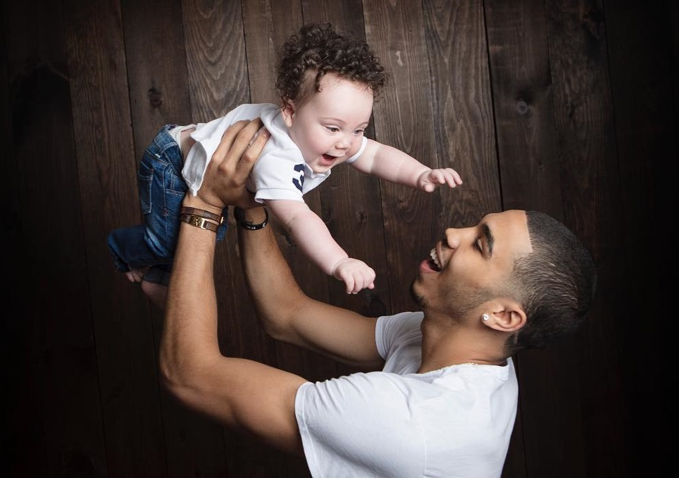 塔特姆：在得知病毒检测呈阴性后，我立马跑去见儿子