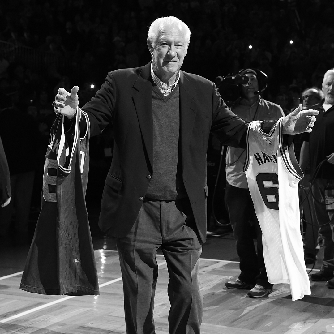 追忆传奇！凯尔特人官方推特缅怀哈夫里切克80岁诞辰