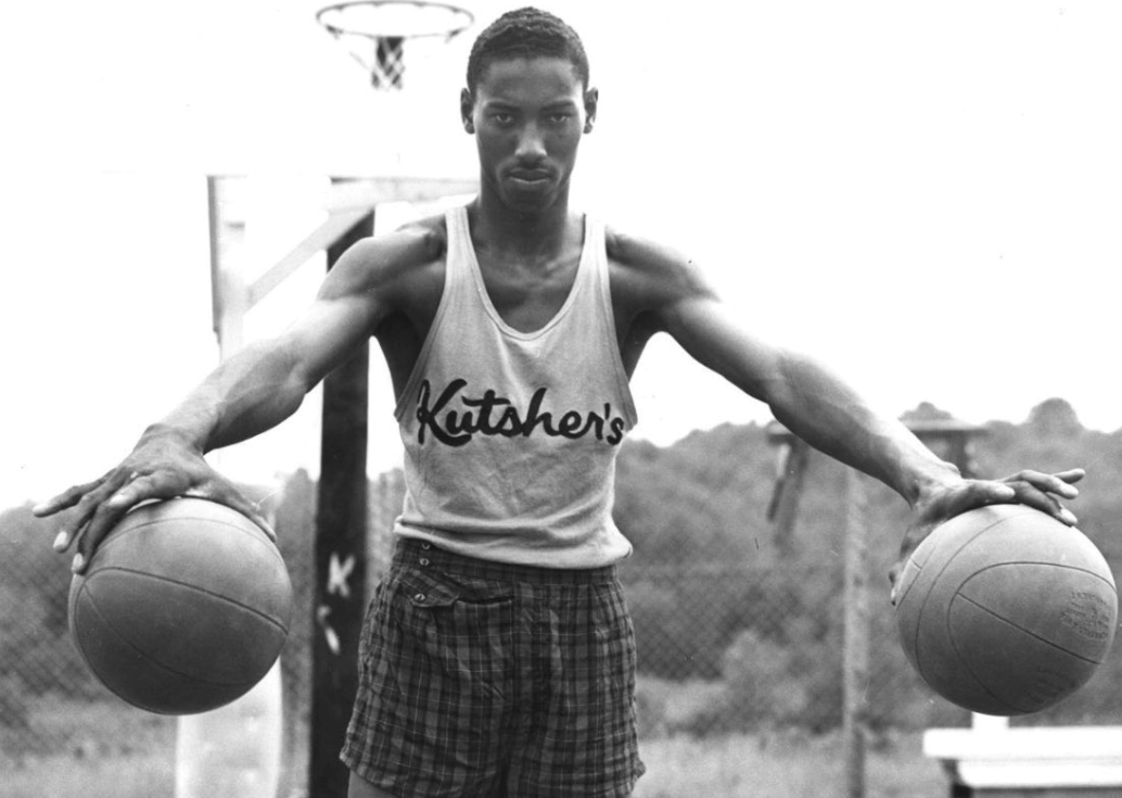 NBA历史常规赛50+次数排名：张伯伦118次遥遥领先