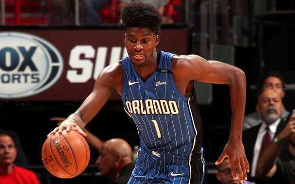 艾萨克：为唐斯难过，看到NBA大家庭充满关怀让我欣慰