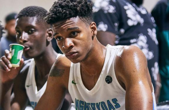 五星前锋以赛亚-托德放弃密歇根大学，选择去海外征战