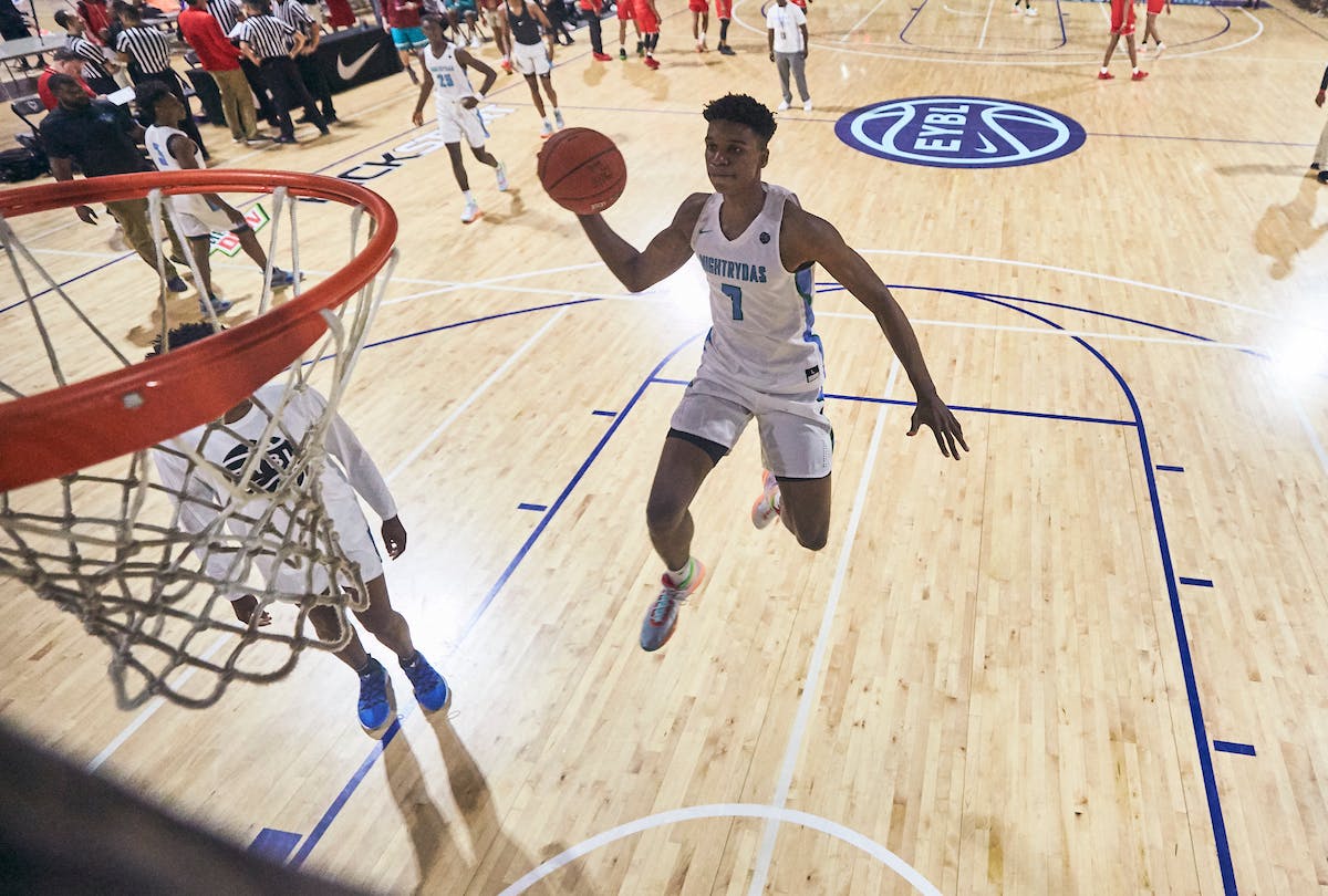 五星高中生Isaiah Todd今日宣布加盟NBA发展联盟