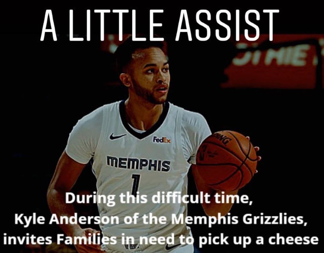 回馈社区，凯尔-安德森为当地困难家庭免费提供餐饮