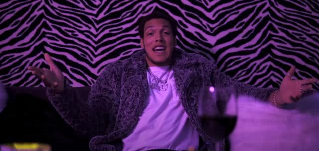 阿龙-戈登：对音乐的兴趣由来已久，它能表达心头的情绪