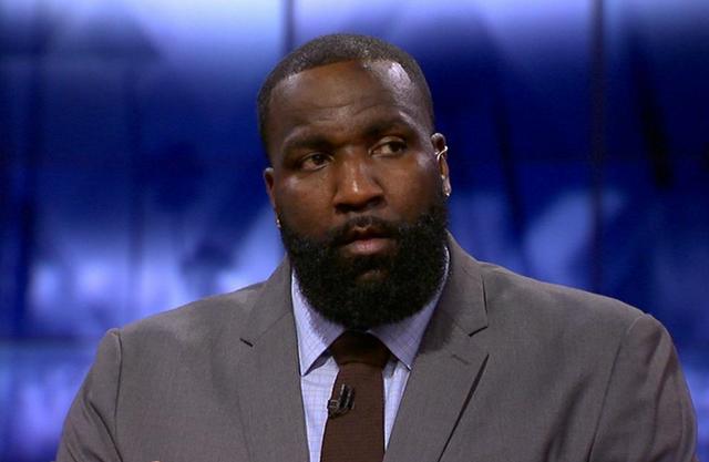 帕金斯今日发推列出自己心目中各个位置历史前五球员