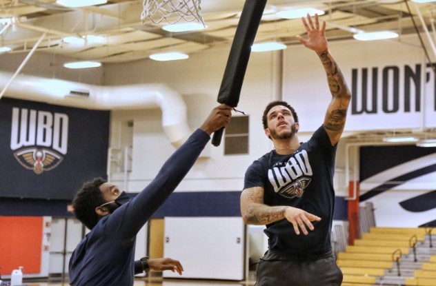 金特里：三月份停赛前鲍尔的表现不输任何后卫