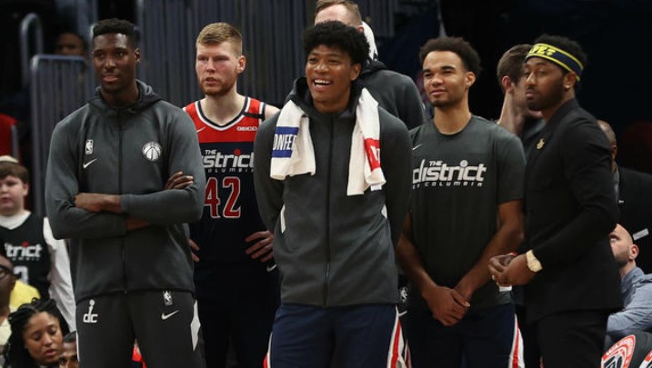 因为连续三天训练强度大,奇才取消今日的训练