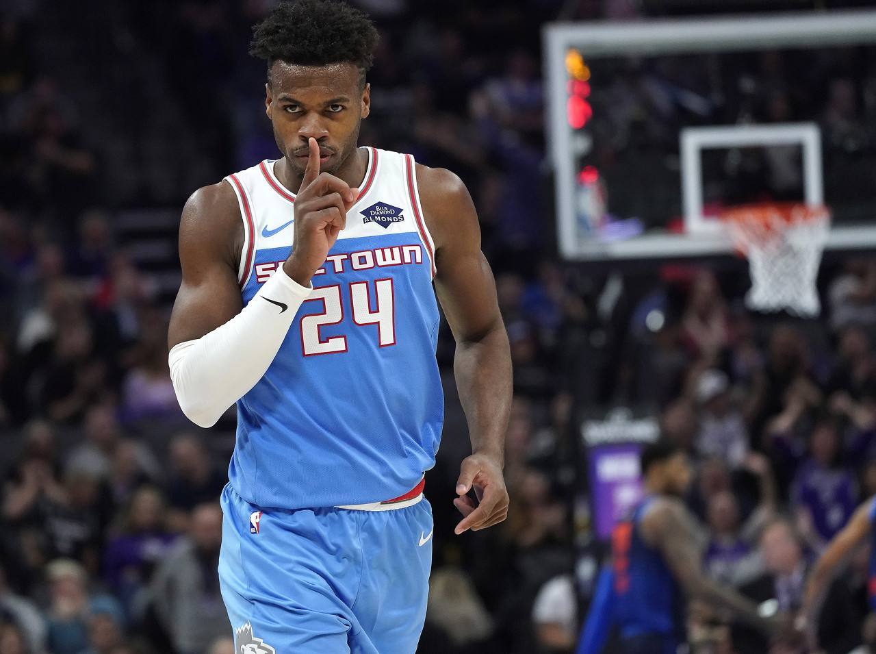 希尔德打趣：我要作土行孙，挖一条地道偷偷溜出隔离区