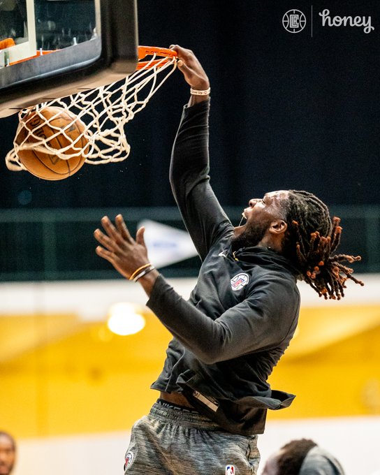 快船晒威廉姆斯和哈勒尔训练中的配合：太可靠了