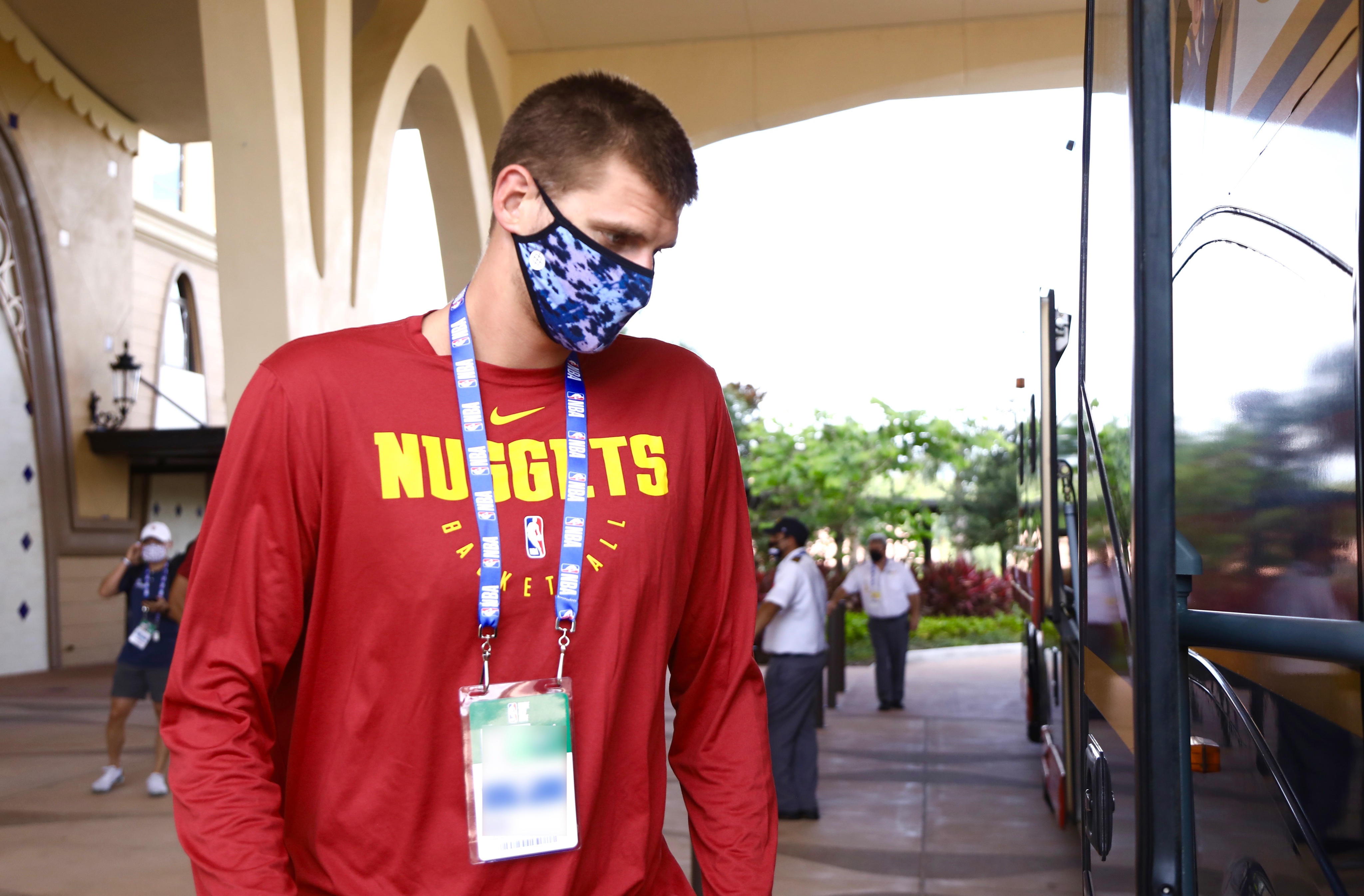 约基奇已解除居家隔离，但在恢复训练前仍需等待身体检查结果