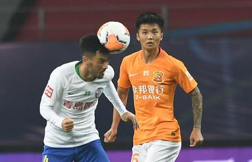 GIF：刘云射门造殷亚吉乌龙，卓尔1-0黄海