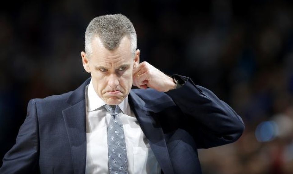 多诺万谈季后赛轮换：我们要让阵容保持参与度