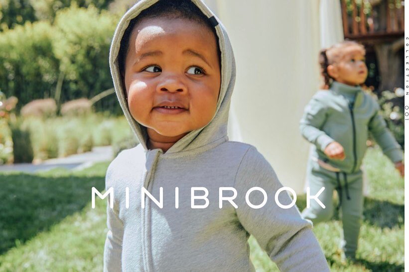 威少妻子推出自己的服装品牌Minibrook